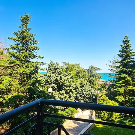 아파트 Europroperties Iglika