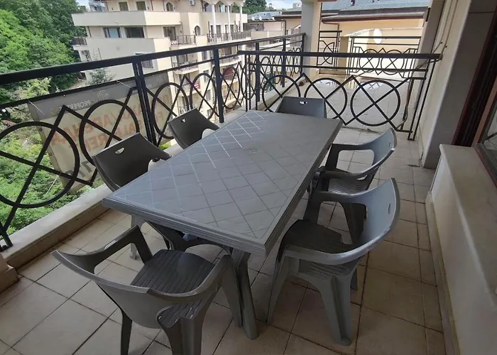 Europroperties Iglika Apartment
