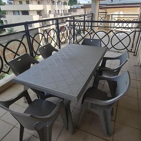 Europroperties Iglika Appartement